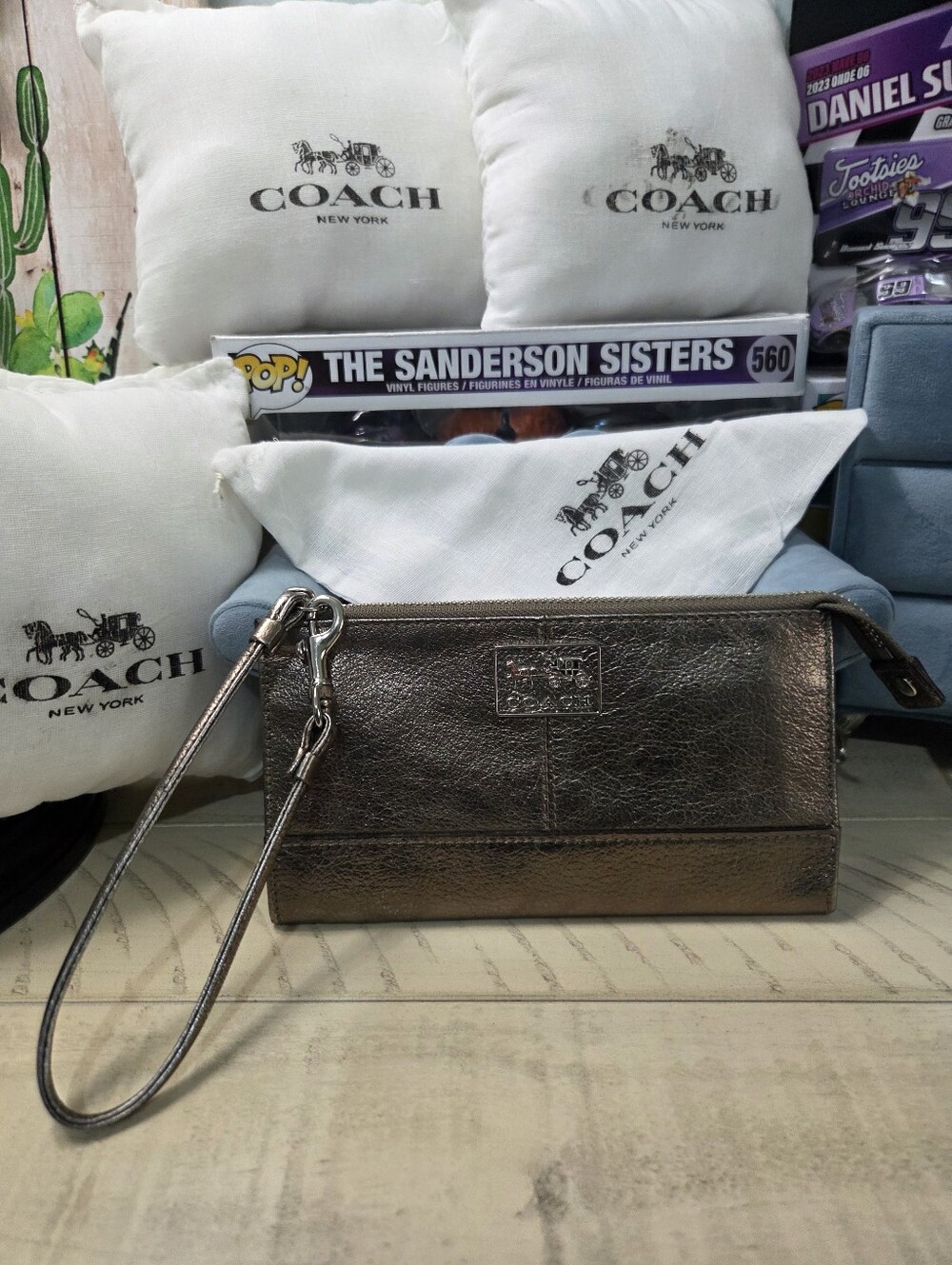 Coach Metallic Leather Wristlet Clutch Pouch in Pewter / Bronze + Dustbag, EUC